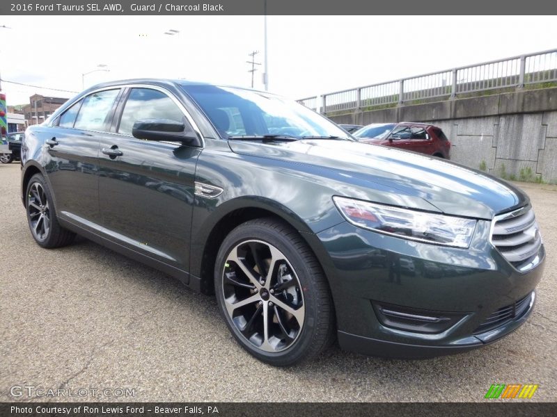 Guard / Charcoal Black 2016 Ford Taurus SEL AWD