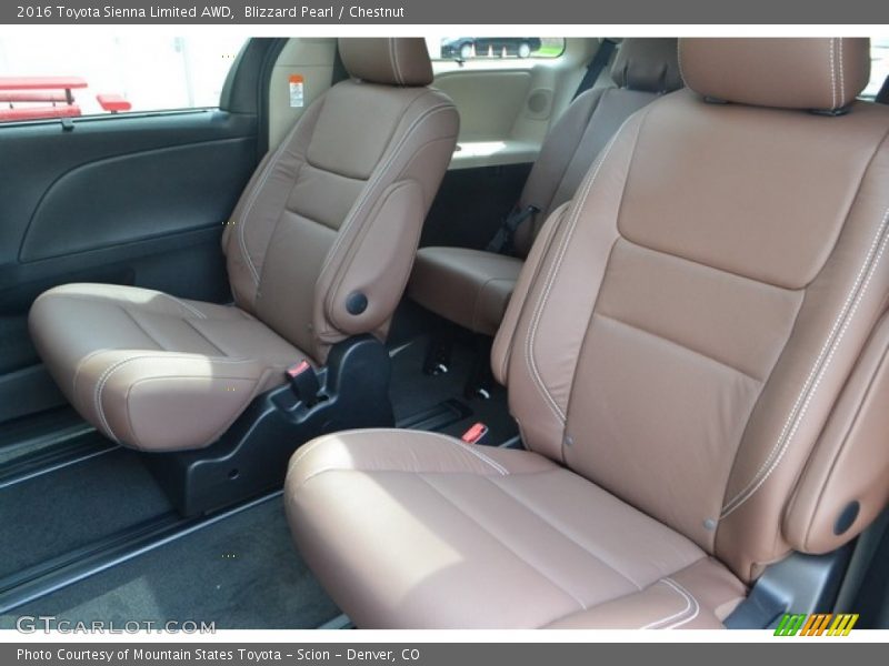 Blizzard Pearl / Chestnut 2016 Toyota Sienna Limited AWD