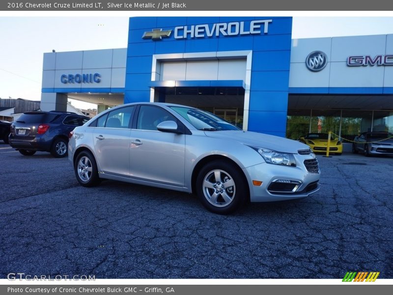 Silver Ice Metallic / Jet Black 2016 Chevrolet Cruze Limited LT
