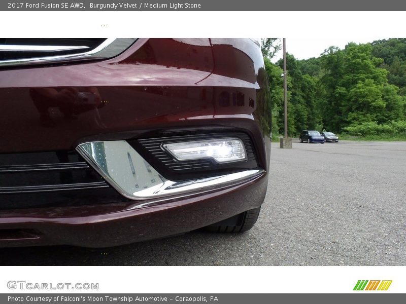 Burgundy Velvet / Medium Light Stone 2017 Ford Fusion SE AWD