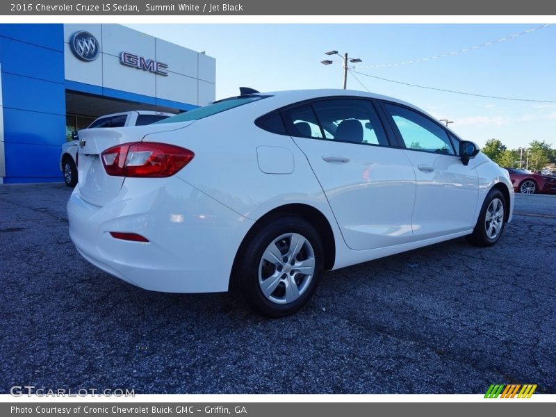 Summit White / Jet Black 2016 Chevrolet Cruze LS Sedan