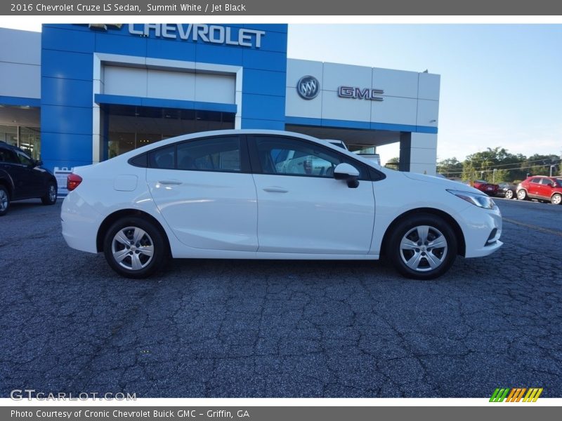 Summit White / Jet Black 2016 Chevrolet Cruze LS Sedan