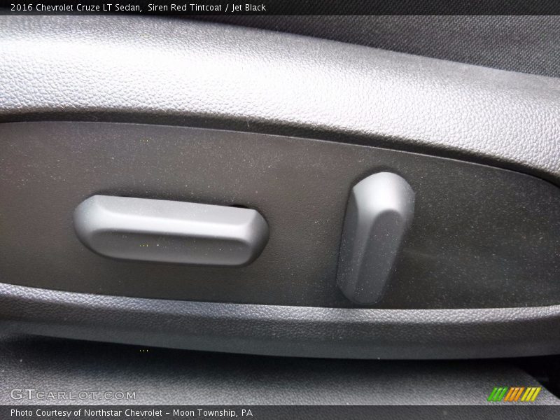 Siren Red Tintcoat / Jet Black 2016 Chevrolet Cruze LT Sedan