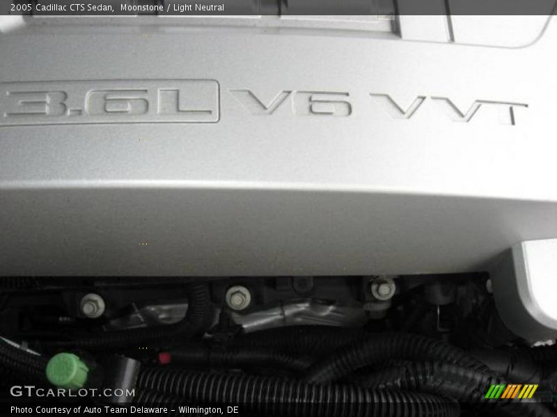Moonstone / Light Neutral 2005 Cadillac CTS Sedan