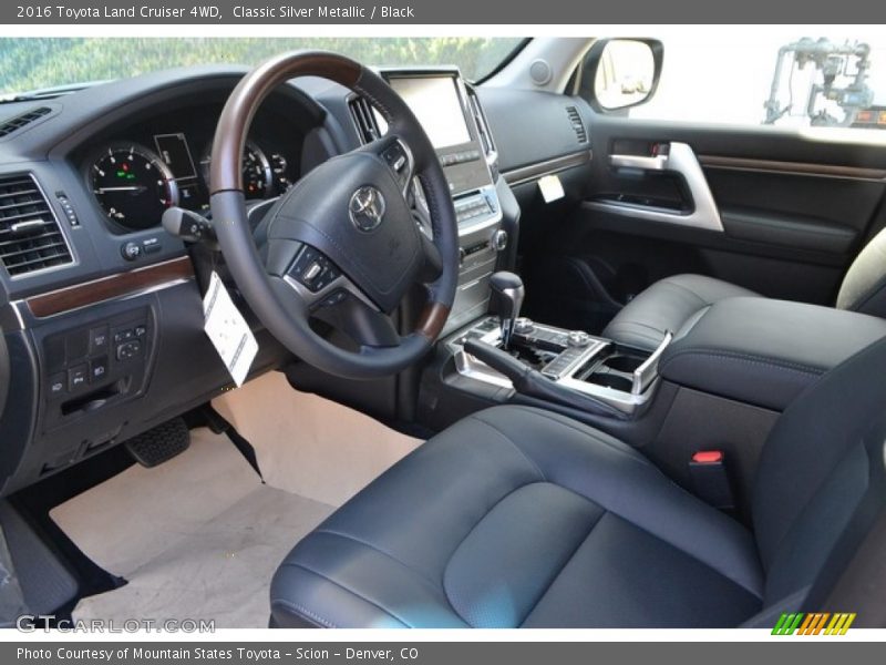 Classic Silver Metallic / Black 2016 Toyota Land Cruiser 4WD