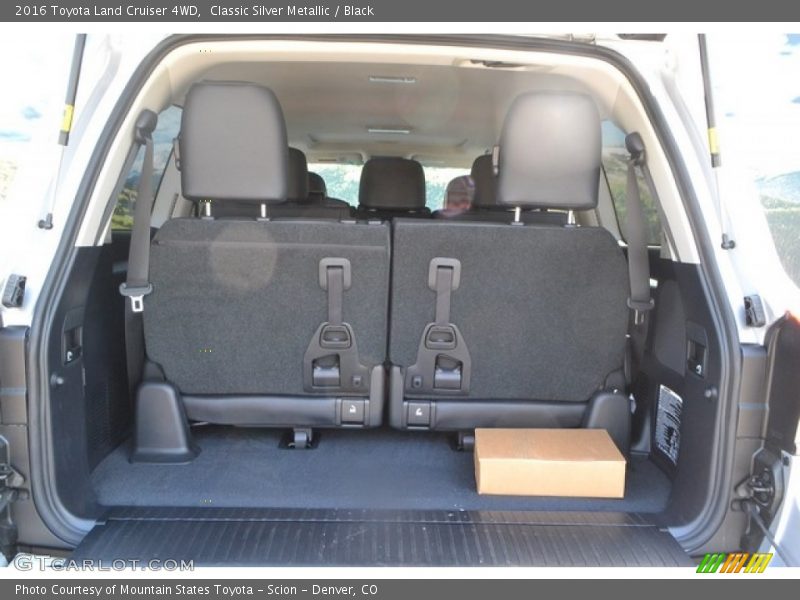 Classic Silver Metallic / Black 2016 Toyota Land Cruiser 4WD