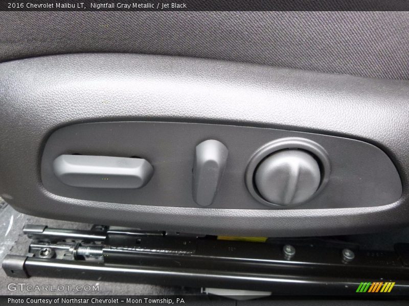 Nightfall Gray Metallic / Jet Black 2016 Chevrolet Malibu LT