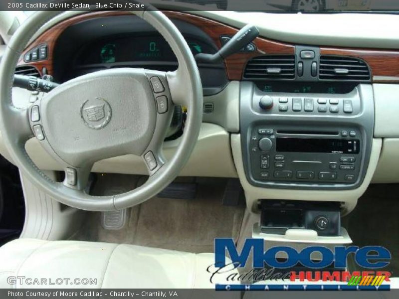 Blue Chip / Shale 2005 Cadillac DeVille Sedan