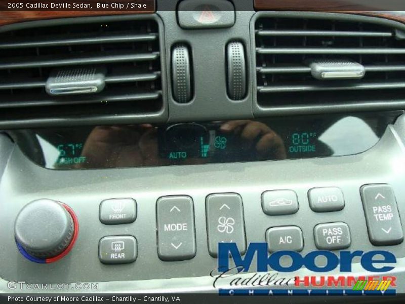 Blue Chip / Shale 2005 Cadillac DeVille Sedan