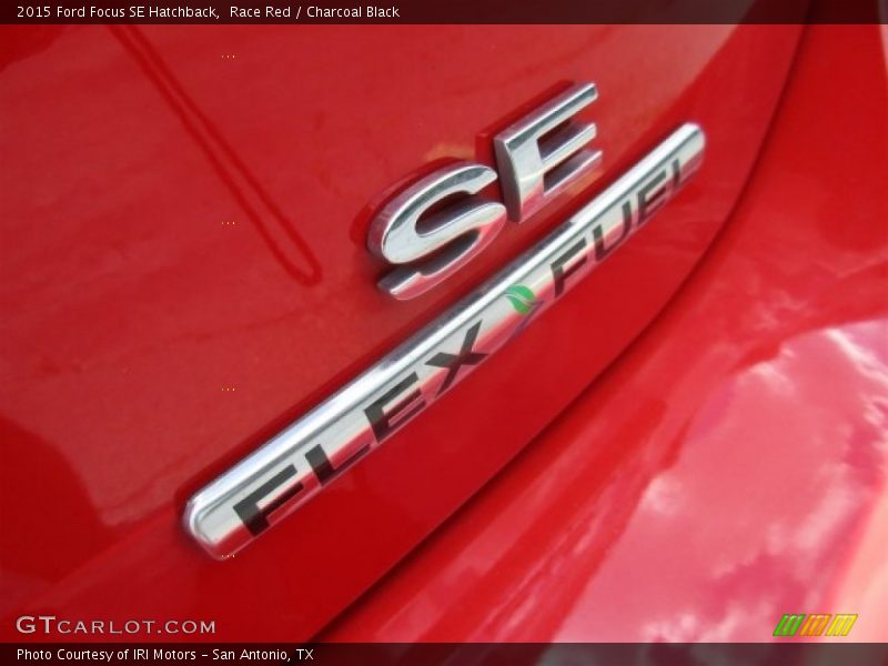 Race Red / Charcoal Black 2015 Ford Focus SE Hatchback