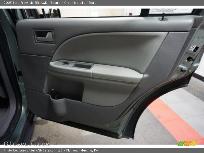 Titanium Green Metallic / Shale 2005 Ford Freestyle SEL AWD