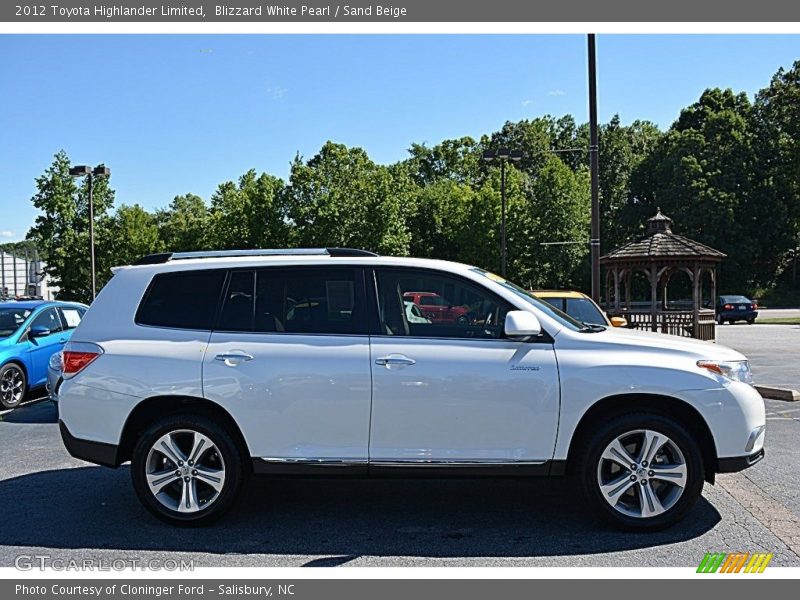 Blizzard White Pearl / Sand Beige 2012 Toyota Highlander Limited