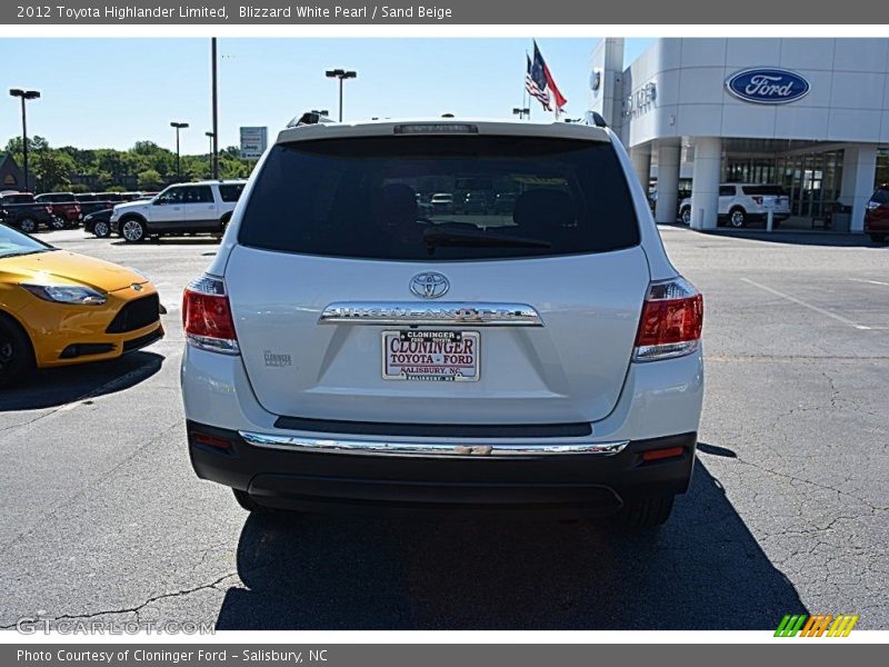 Blizzard White Pearl / Sand Beige 2012 Toyota Highlander Limited