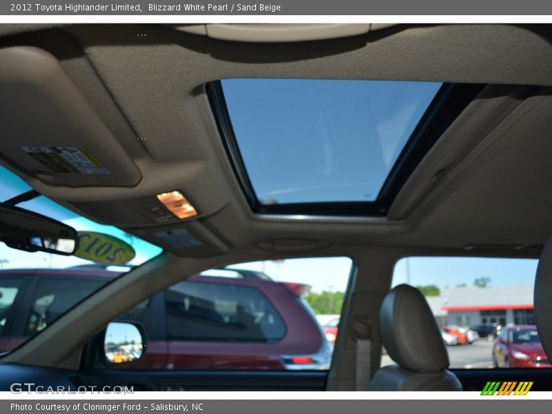 Blizzard White Pearl / Sand Beige 2012 Toyota Highlander Limited