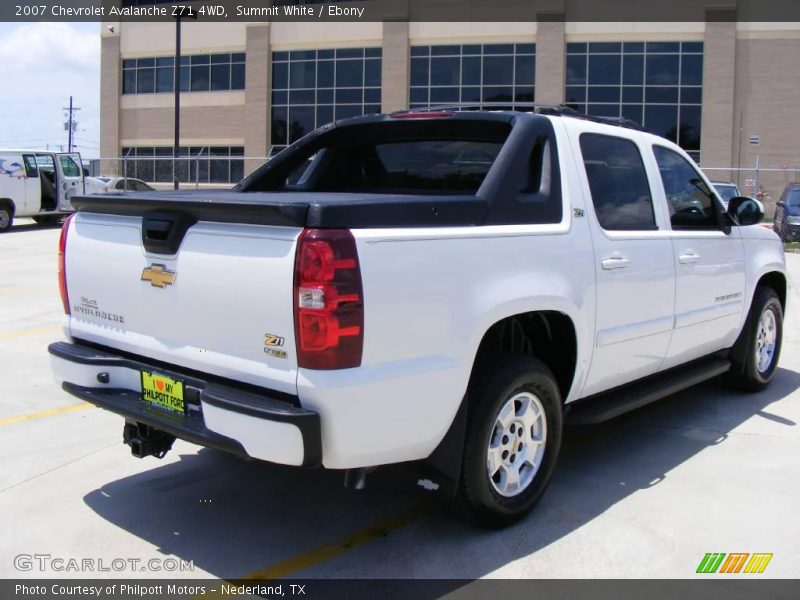 Summit White / Ebony 2007 Chevrolet Avalanche Z71 4WD