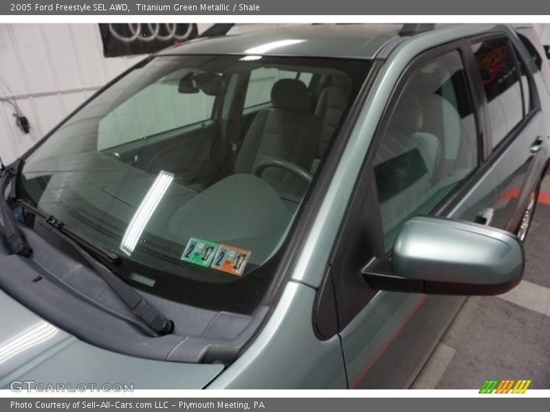 Titanium Green Metallic / Shale 2005 Ford Freestyle SEL AWD