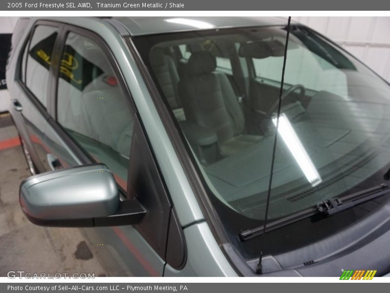 Titanium Green Metallic / Shale 2005 Ford Freestyle SEL AWD