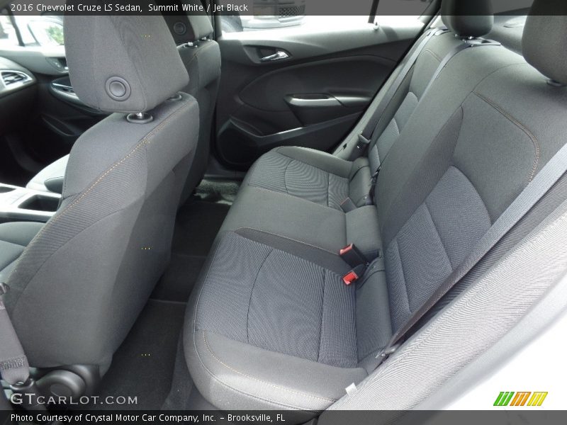 Summit White / Jet Black 2016 Chevrolet Cruze LS Sedan