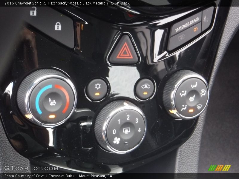 Mosaic Black Metallic / RS Jet Black 2016 Chevrolet Sonic RS Hatchback