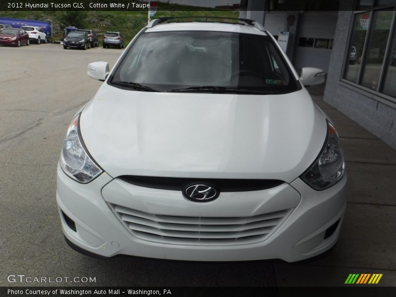 Cotton White / Taupe 2012 Hyundai Tucson GLS