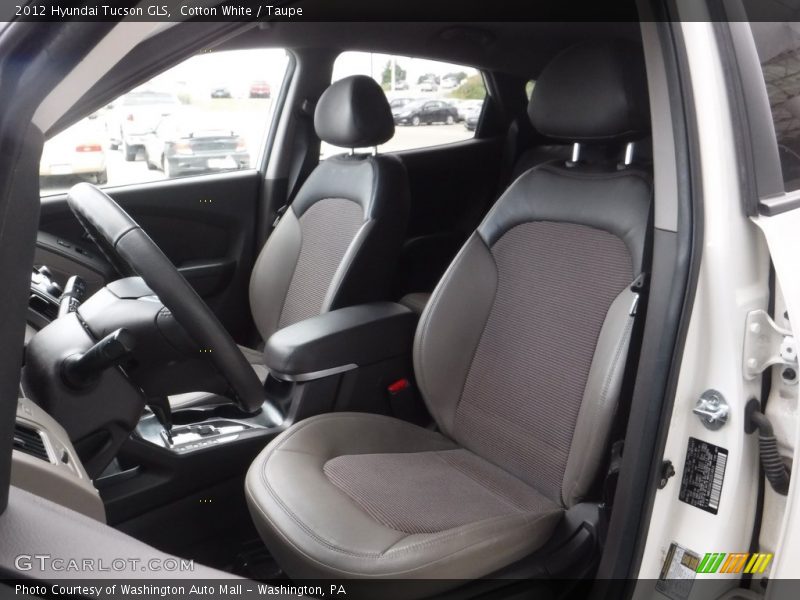 Cotton White / Taupe 2012 Hyundai Tucson GLS