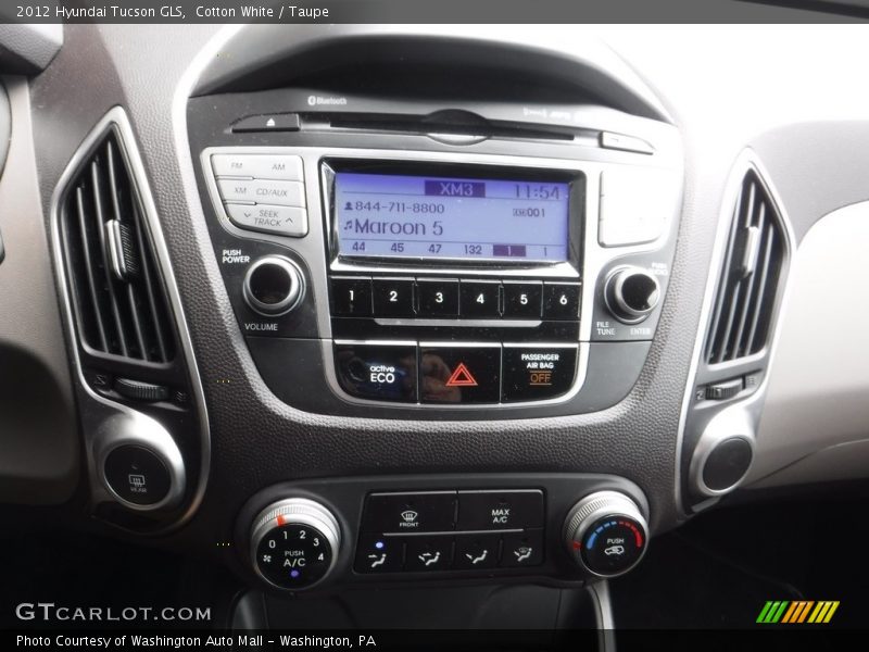 Cotton White / Taupe 2012 Hyundai Tucson GLS