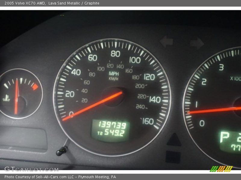 Lava Sand Metallic / Graphite 2005 Volvo XC70 AWD