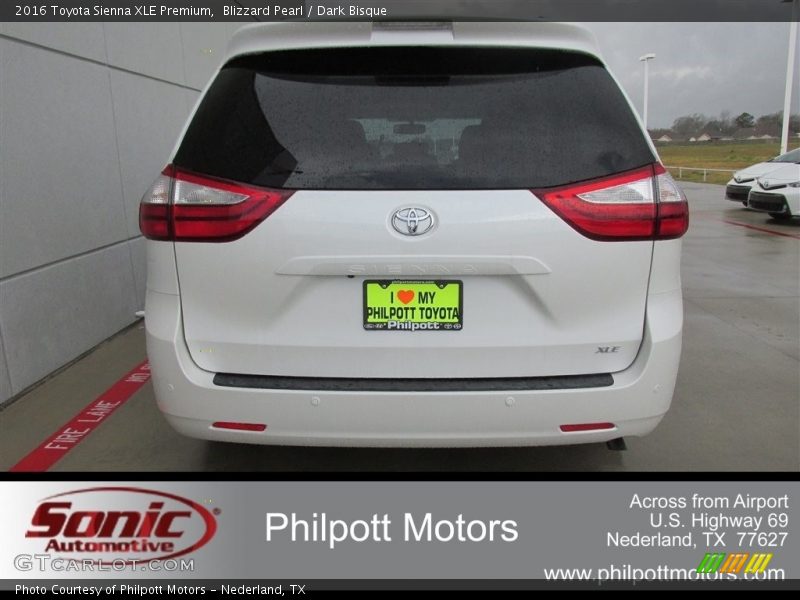Blizzard Pearl / Dark Bisque 2016 Toyota Sienna XLE Premium