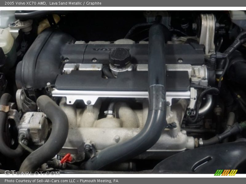 Lava Sand Metallic / Graphite 2005 Volvo XC70 AWD