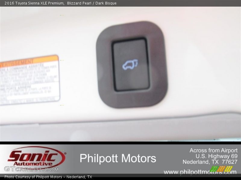 Blizzard Pearl / Dark Bisque 2016 Toyota Sienna XLE Premium