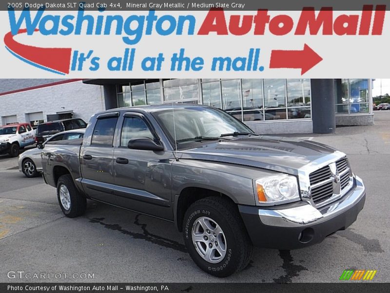 Mineral Gray Metallic / Medium Slate Gray 2005 Dodge Dakota SLT Quad Cab 4x4