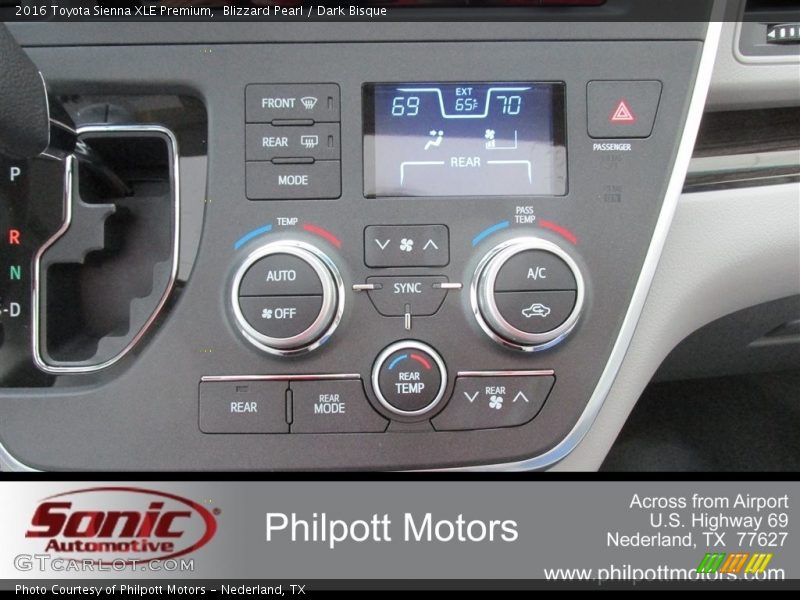 Blizzard Pearl / Dark Bisque 2016 Toyota Sienna XLE Premium