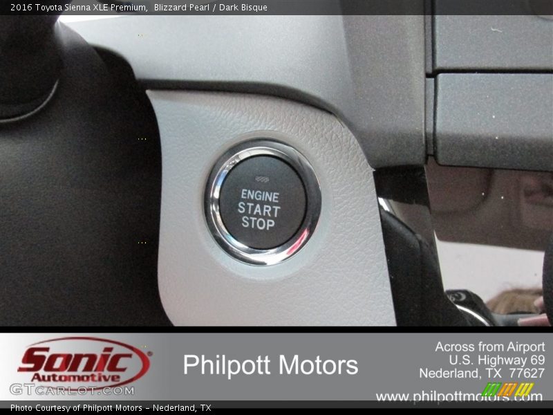 Blizzard Pearl / Dark Bisque 2016 Toyota Sienna XLE Premium