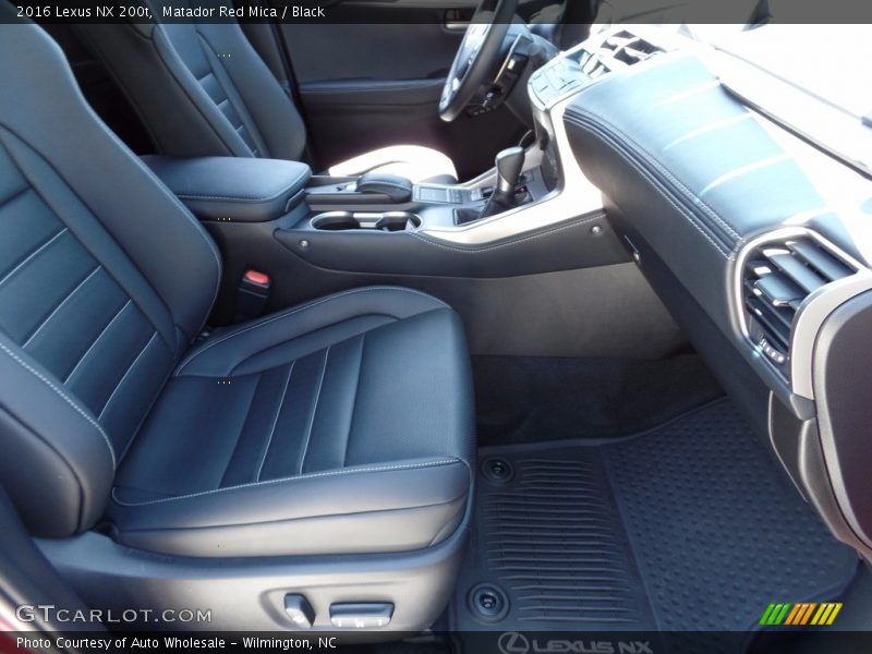 Matador Red Mica / Black 2016 Lexus NX 200t