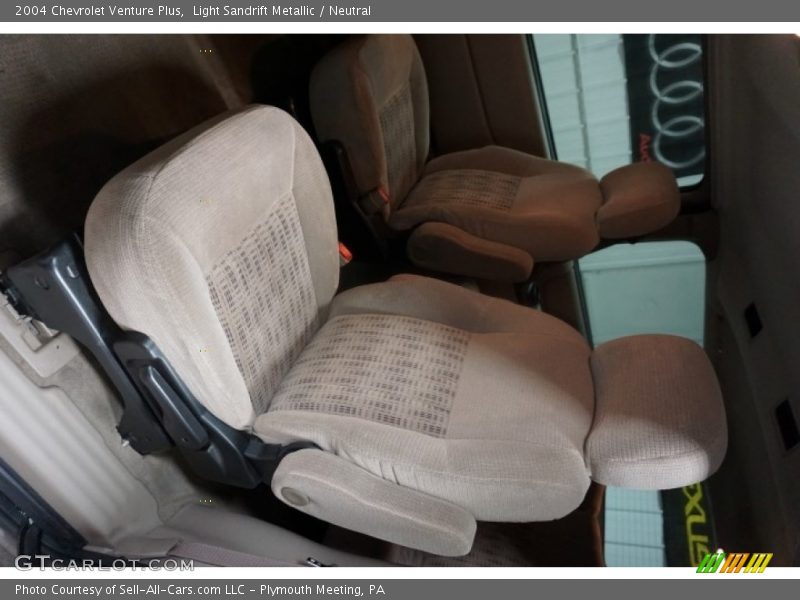 Light Sandrift Metallic / Neutral 2004 Chevrolet Venture Plus
