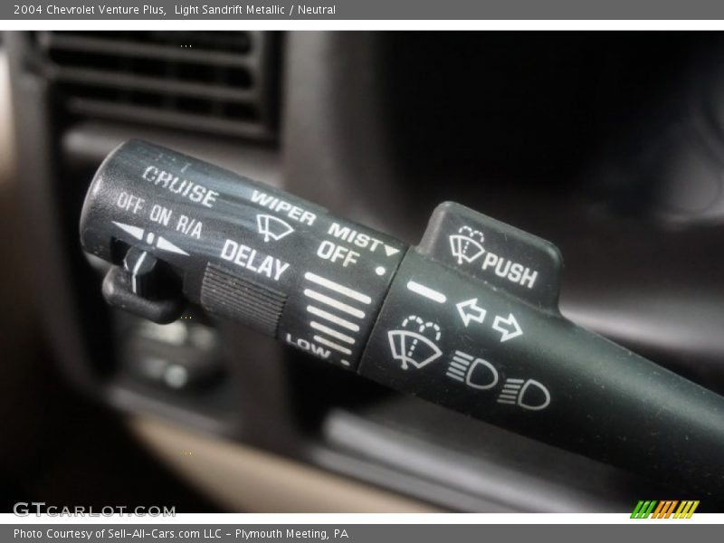 Light Sandrift Metallic / Neutral 2004 Chevrolet Venture Plus