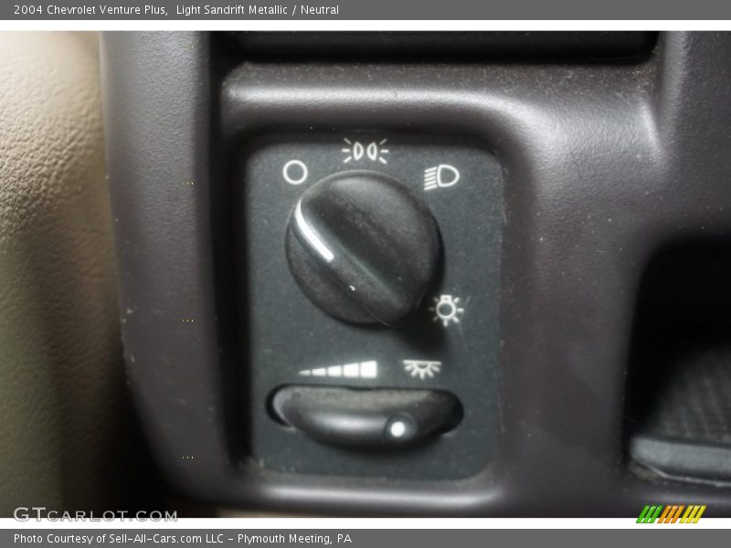 Light Sandrift Metallic / Neutral 2004 Chevrolet Venture Plus