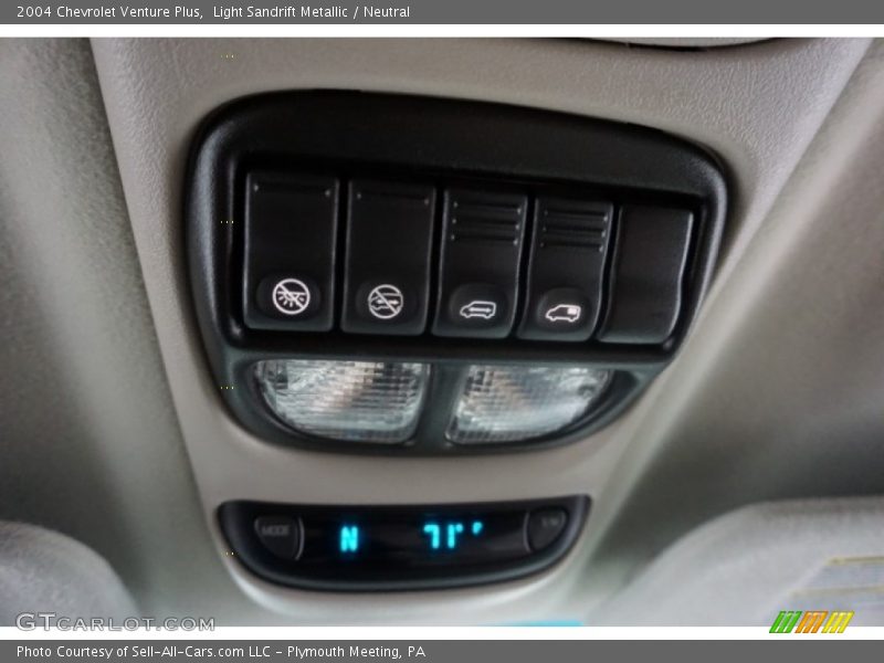 Light Sandrift Metallic / Neutral 2004 Chevrolet Venture Plus