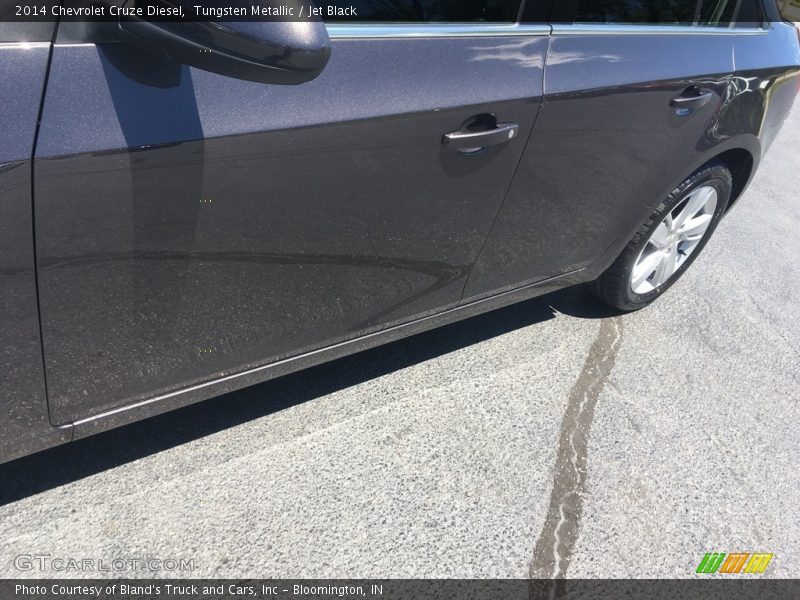 Tungsten Metallic / Jet Black 2014 Chevrolet Cruze Diesel