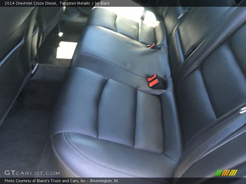 Tungsten Metallic / Jet Black 2014 Chevrolet Cruze Diesel