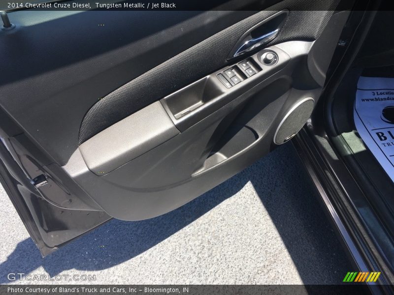 Tungsten Metallic / Jet Black 2014 Chevrolet Cruze Diesel