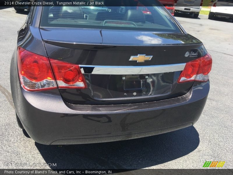 Tungsten Metallic / Jet Black 2014 Chevrolet Cruze Diesel