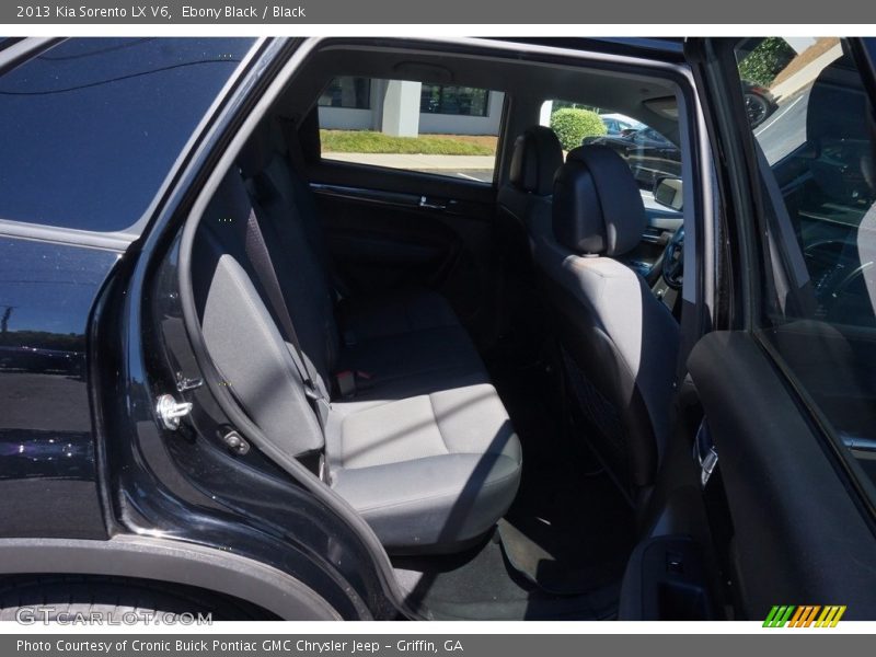 Ebony Black / Black 2013 Kia Sorento LX V6