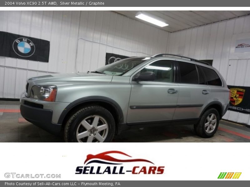 Silver Metallic / Graphite 2004 Volvo XC90 2.5T AWD