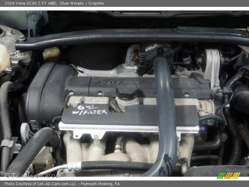 Silver Metallic / Graphite 2004 Volvo XC90 2.5T AWD