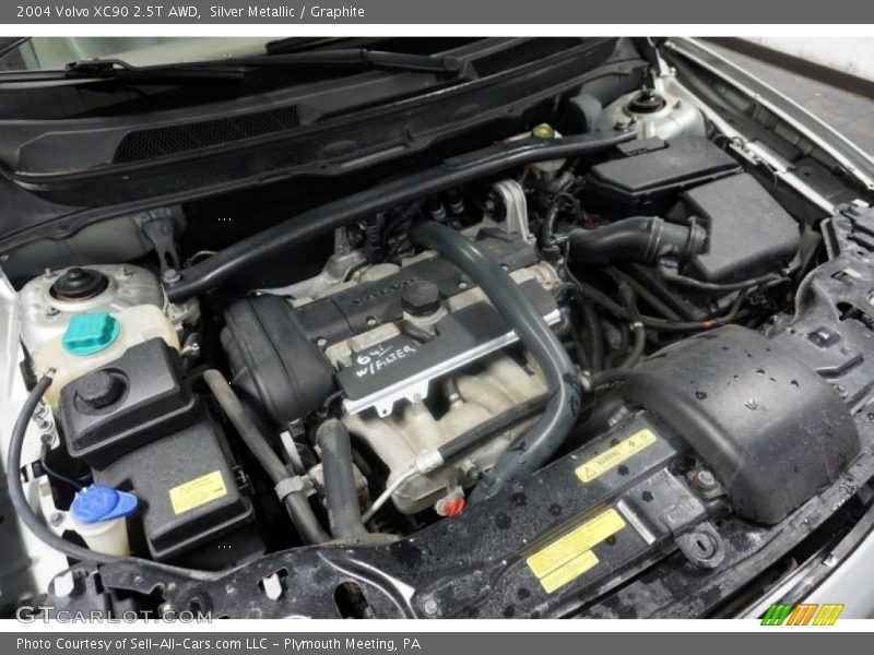Silver Metallic / Graphite 2004 Volvo XC90 2.5T AWD