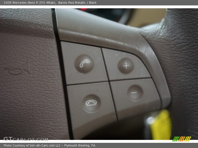 Barolo Red Metallic / Black 2006 Mercedes-Benz R 350 4Matic