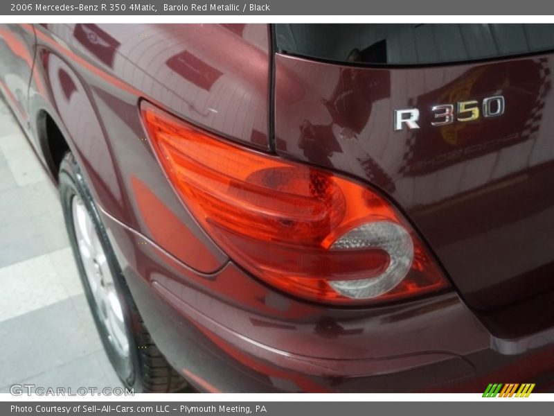 Barolo Red Metallic / Black 2006 Mercedes-Benz R 350 4Matic