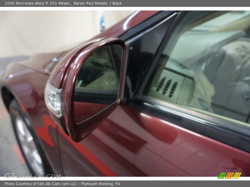 Barolo Red Metallic / Black 2006 Mercedes-Benz R 350 4Matic