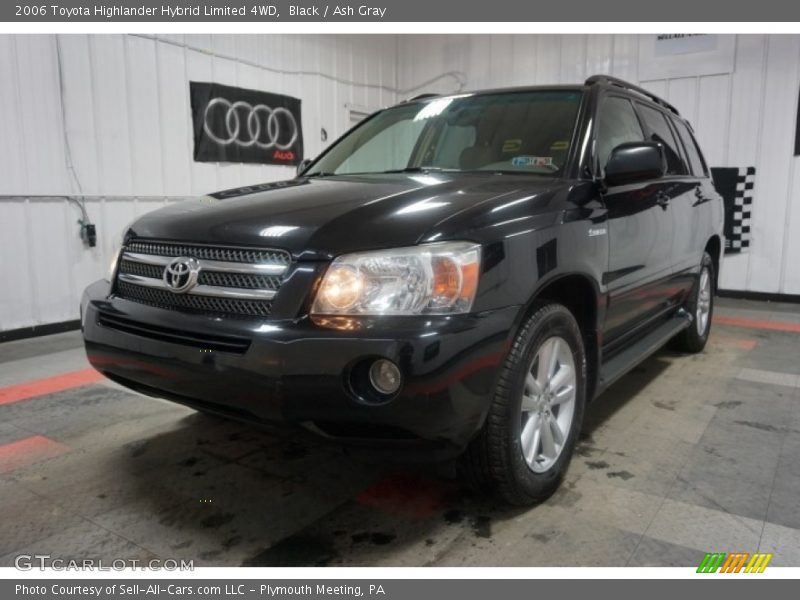 Black / Ash Gray 2006 Toyota Highlander Hybrid Limited 4WD